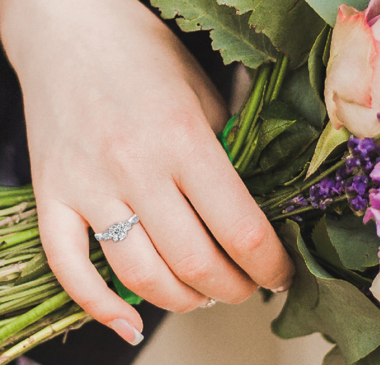 Beautiful Diamond Rings Designs for women 2020 - Latest Diamond Engagement  Rings //wedding rings - YouTube